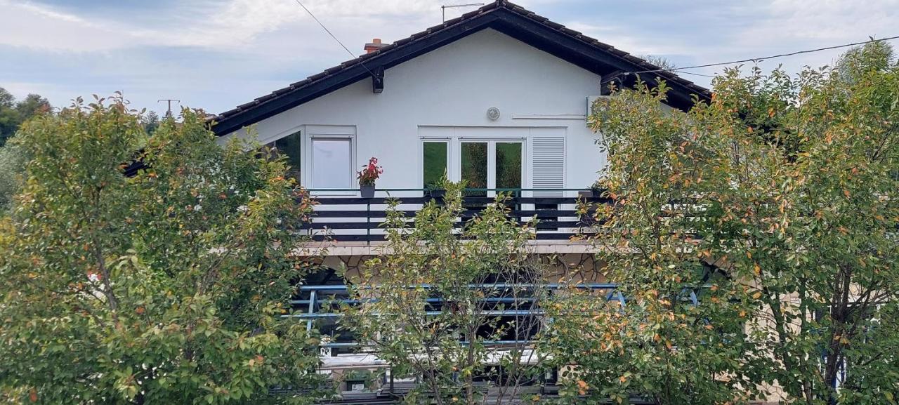 Kod Ane Apartment Belavici Bagian luar foto