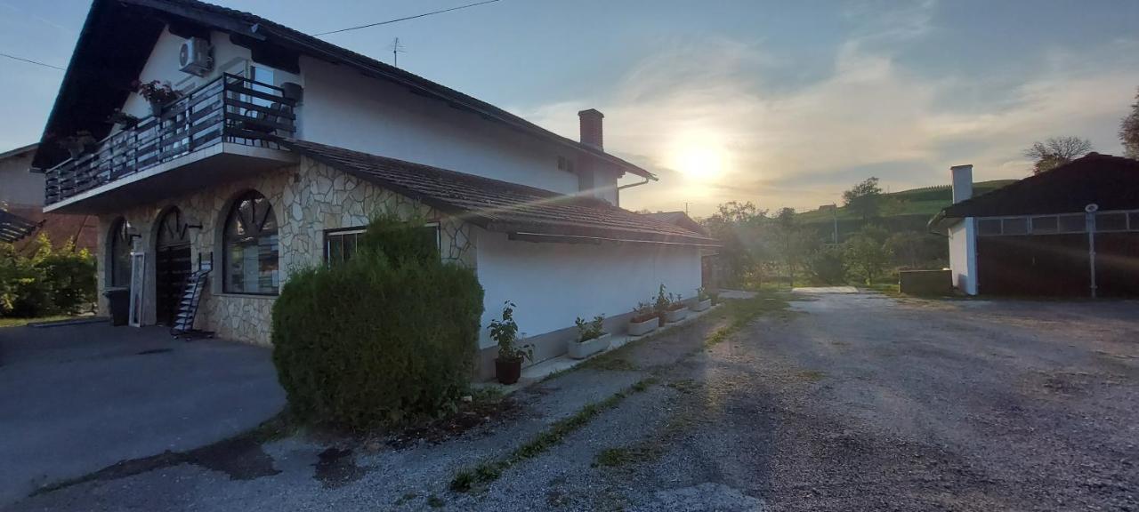 Kod Ane Apartment Belavici Bagian luar foto