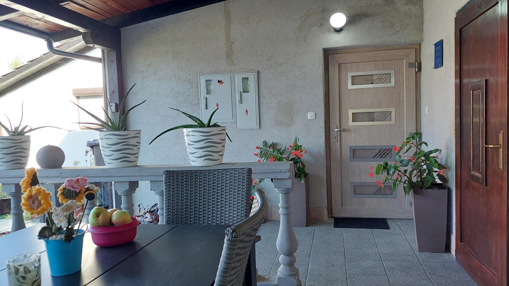 Kod Ane Apartment Belavici Bagian luar foto